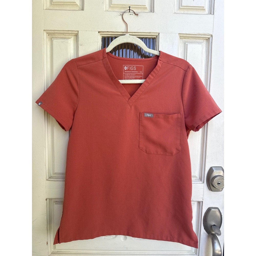 FIGS Catarina Scrub Top Terracotta V-Neck Single Pocket PO 2829 Size XS